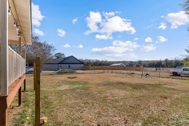 805 County Road 49 ., Marbury, AL 36051