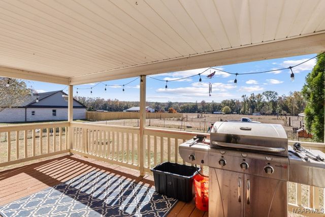 805 County Road 49 ., Marbury, AL 36051