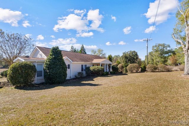 805 County Road 49 ., Marbury, AL 36051