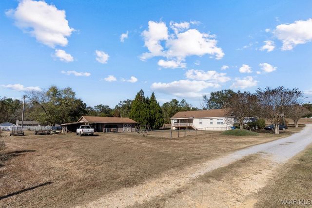 805 County Road 49 ., Marbury, AL 36051