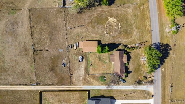 805 County Road 49 ., Marbury, AL 36051