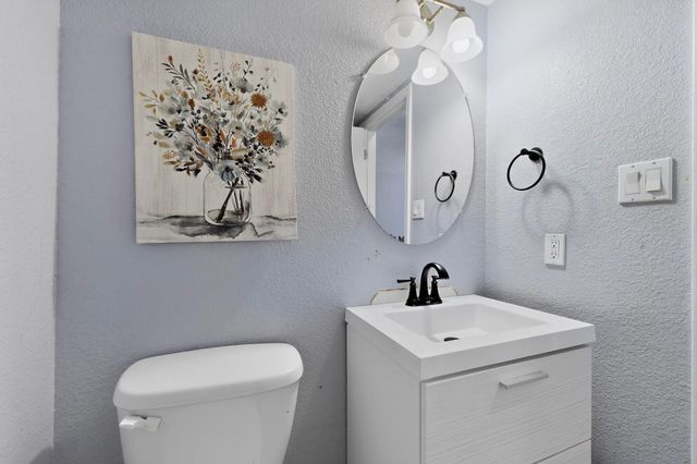 8924 Oso Corridor Place NW, Albuquerque, NM 87114