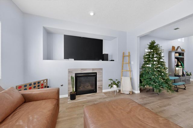 8924 Oso Corridor Place NW, Albuquerque, NM 87114