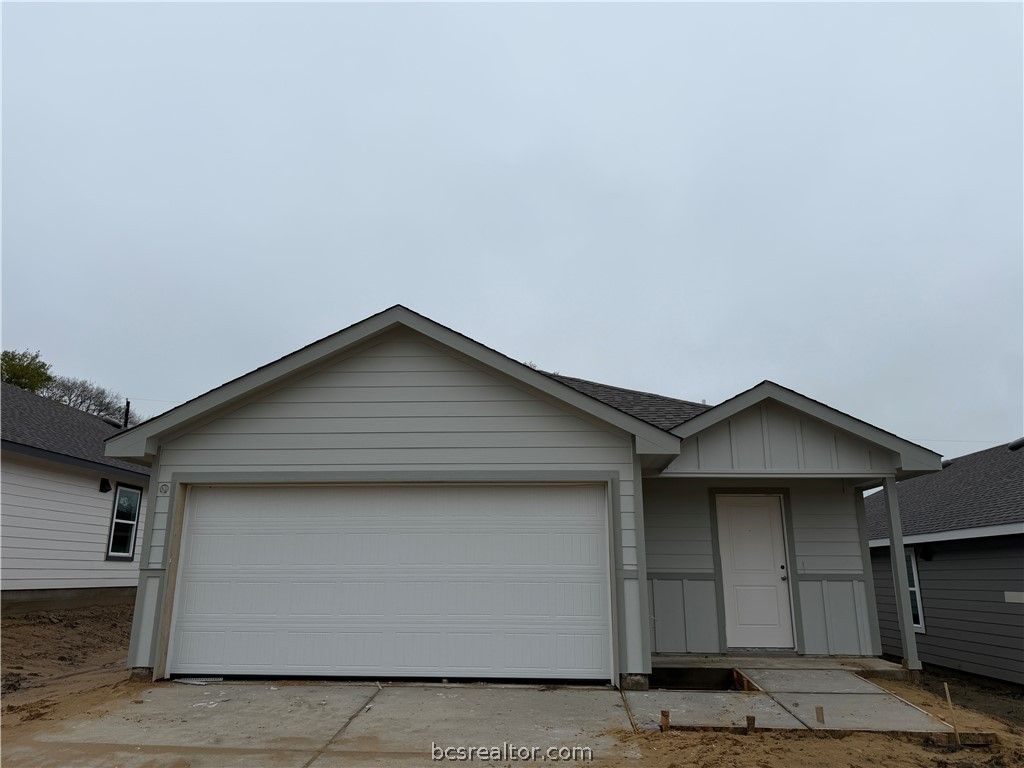 1305 Wilkins Valley St, Brenham, TX 77833