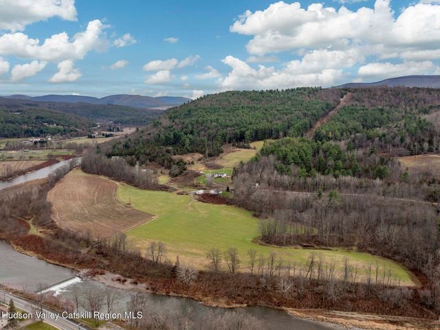 169 Mattice Road, Prattsville, NY 12468