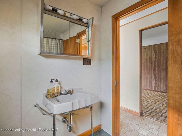 169 Mattice Road, Prattsville, NY 12468