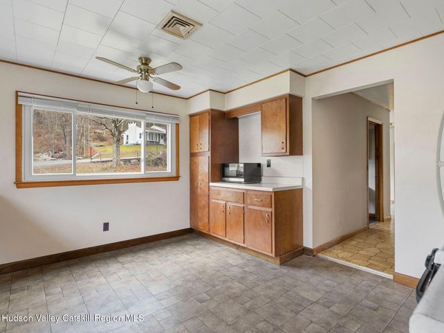 169 Mattice Road, Prattsville, NY 12468