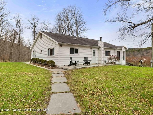 169 Mattice Road, Prattsville, NY 12468