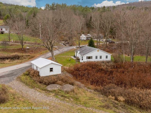 169 Mattice Road, Prattsville, NY 12468