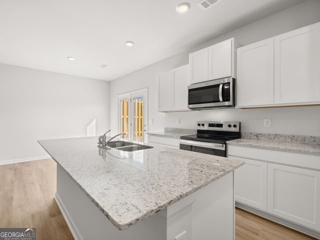 214 Deerberry Drive, Jasper, GA 30143