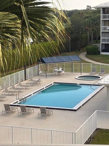 2441 Village Boulevard 405, West Palm Beach, FL 33409