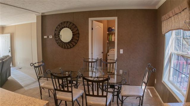 28810 Paradise Drive, Warsaw, MO 65355