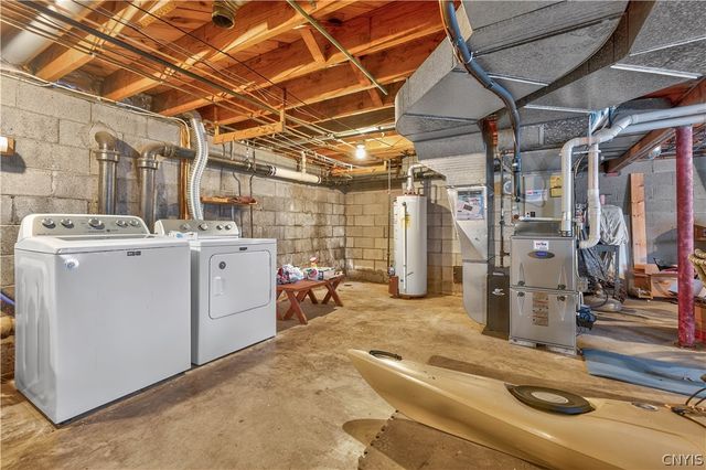 9 Overbrook Crescent, New Hartford, NY 13413