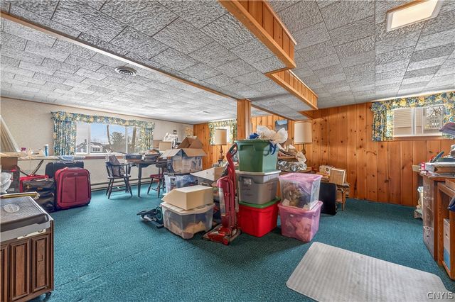 9 Overbrook Crescent, New Hartford, NY 13413