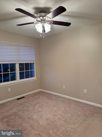 293 STANTON CT, Glen Mills, PA 19342