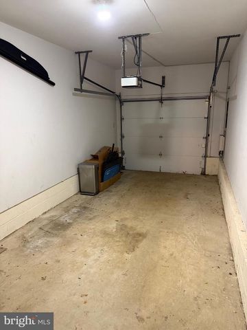 293 STANTON CT, Glen Mills, PA 19342