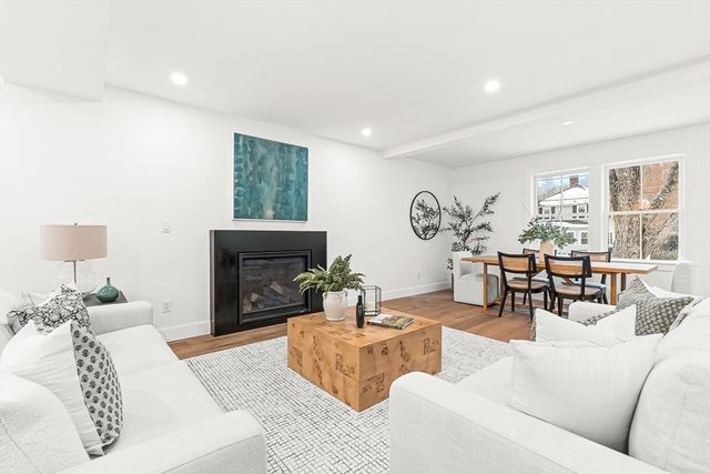 6 Intervale Rd, Wellesley, MA 02481