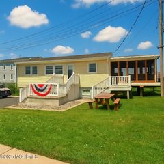 44 Riverdale Avenue, REAR, Monmouth Beach, NJ 07750