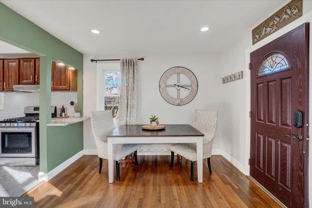 1095 CHURCH RD, York, PA 17404