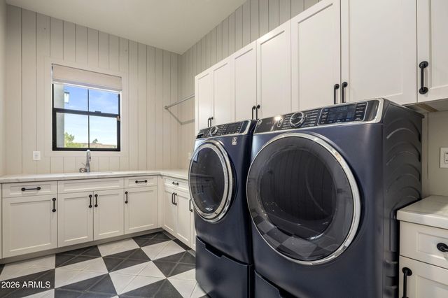 18206 W SAN MIGUEL Court, Litchfield Park, AZ 85340