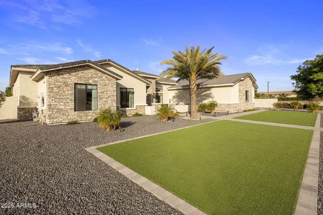 18206 W SAN MIGUEL Court, Litchfield Park, AZ 85340