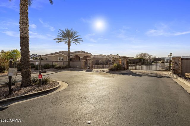 18206 W SAN MIGUEL Court, Litchfield Park, AZ 85340
