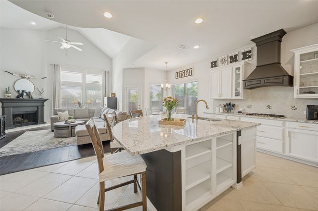 2909 Lakefield Drive, Little Elm, TX 75068