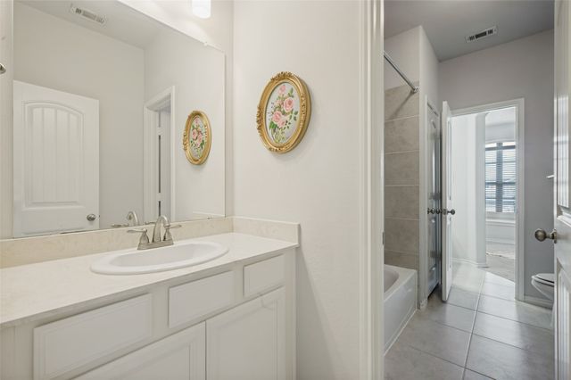 2909 Lakefield Drive, Little Elm, TX 75068