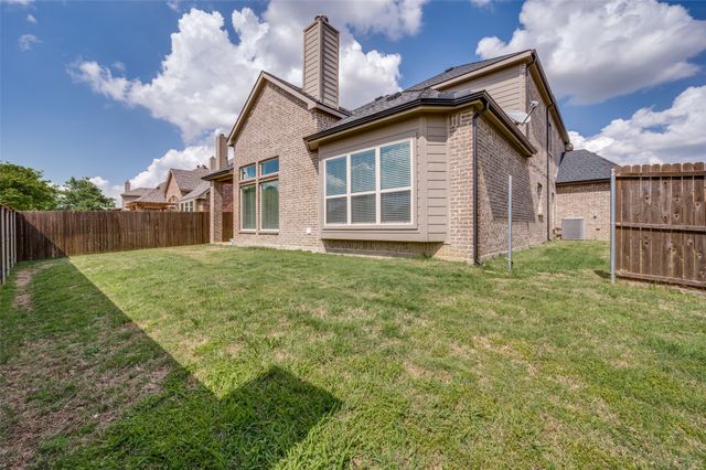2909 Lakefield Drive, Little Elm, TX 75068