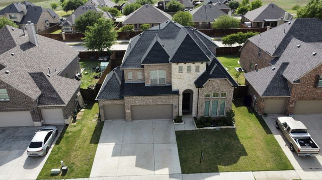 2909 Lakefield Drive, Little Elm, TX 75068