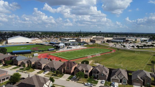 2909 Lakefield Drive, Little Elm, TX 75068