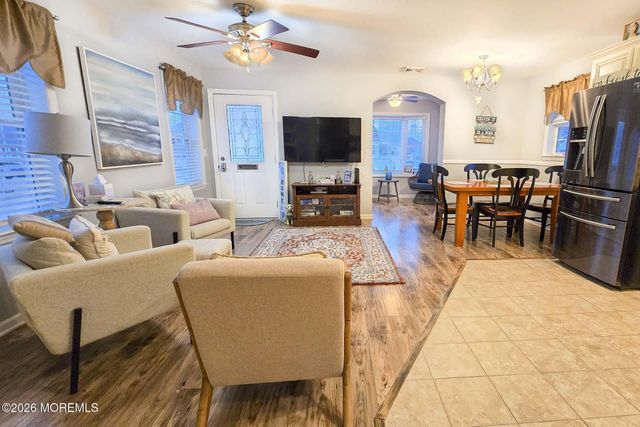 111 President Avenue, Lavallette, NJ 08735