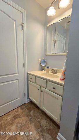 111 President Avenue, Lavallette, NJ 08735