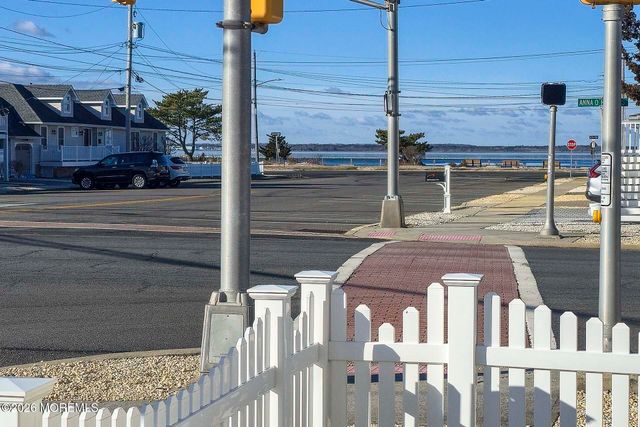 111 President Avenue, Lavallette, NJ 08735