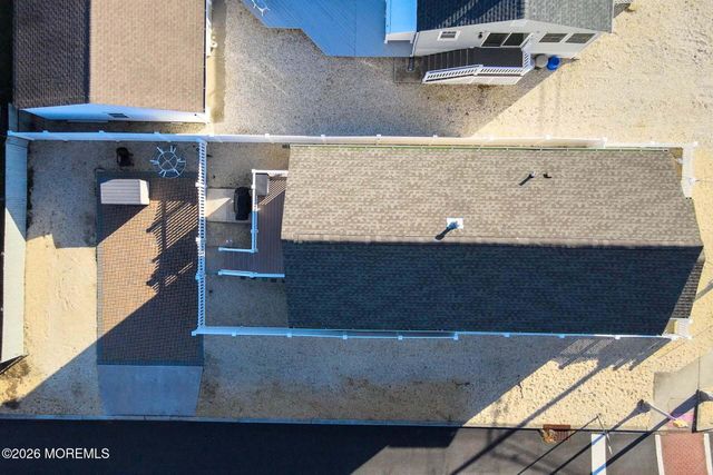 111 President Avenue, Lavallette, NJ 08735