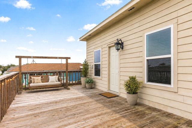 167 Garth Street, Freeport, TX 77541