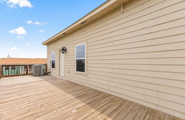 167 Garth Street, Freeport, TX 77541