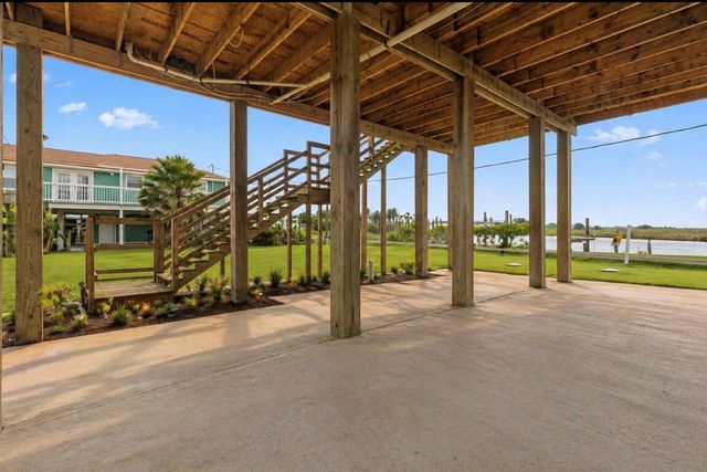 167 Garth Street, Freeport, TX 77541