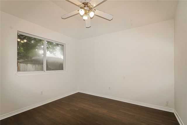 7706 Impala Dr, Corpus Christi, TX 78414