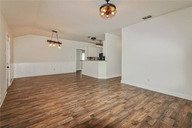 7706 Impala Dr, Corpus Christi, TX 78414