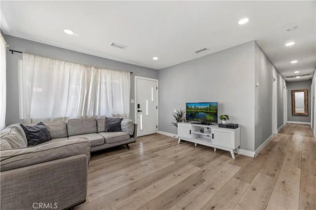 10925 Dalerose, Inglewood, CA 90304
