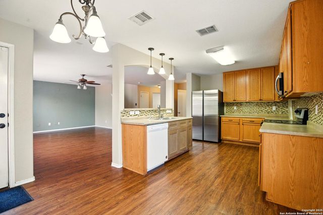 10222 roseangel, Helotes, TX 78023