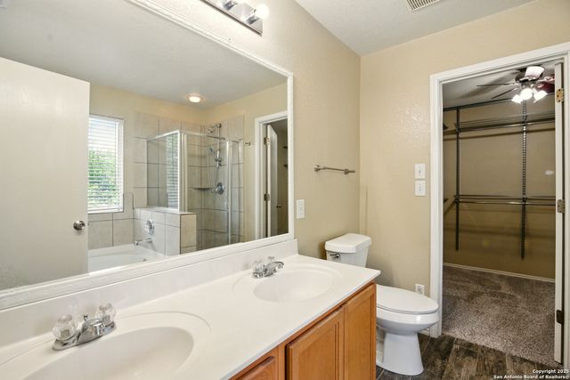 10222 roseangel, Helotes, TX 78023