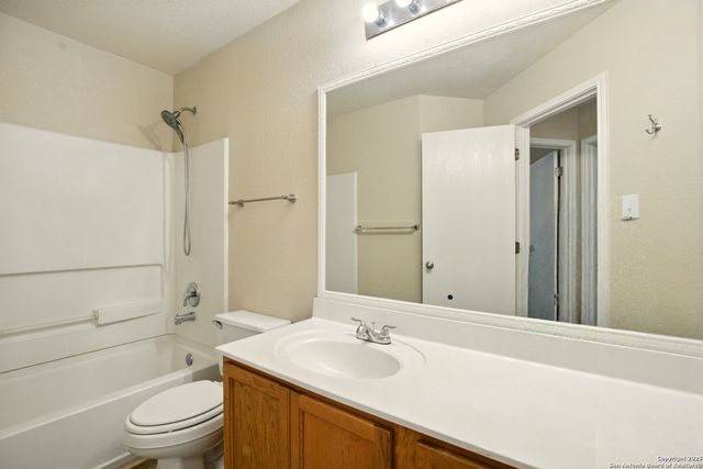 10222 roseangel, Helotes, TX 78023