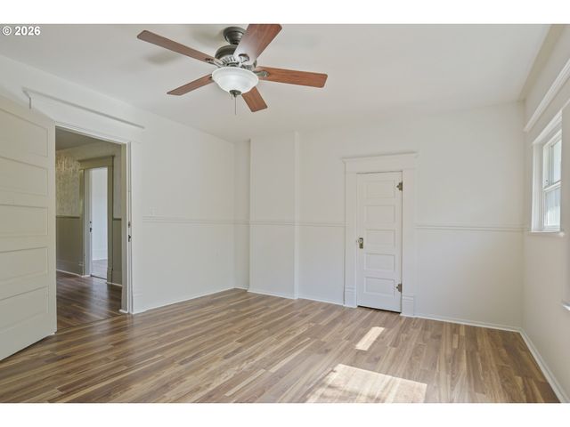 844 CORBY St, Woodburn, OR 97071