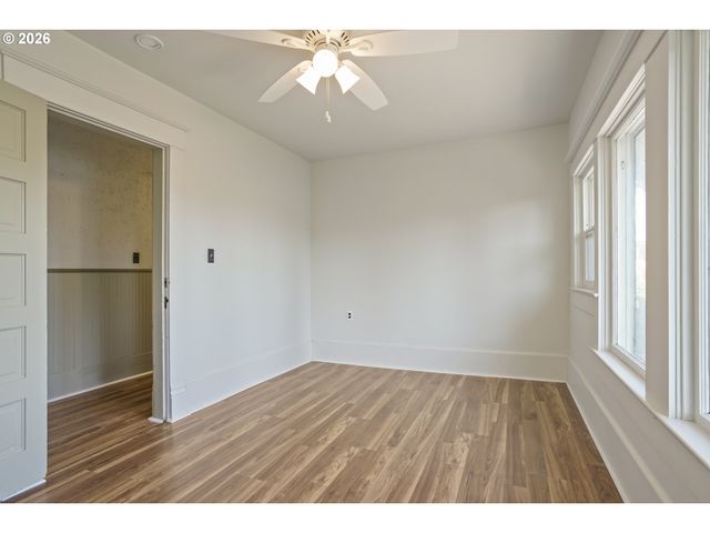 844 CORBY St, Woodburn, OR 97071