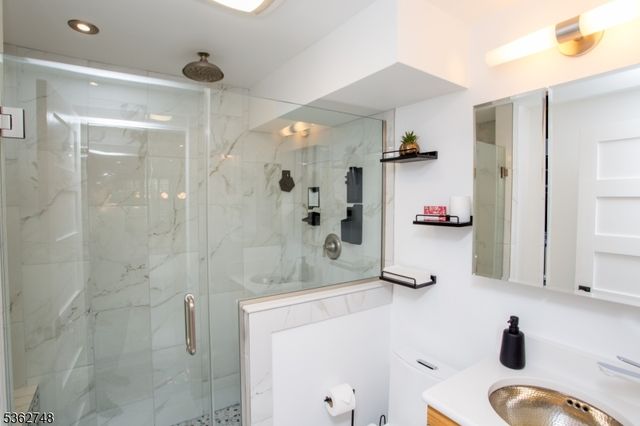 72 N Franklin St, Lambertville City, NJ 08530