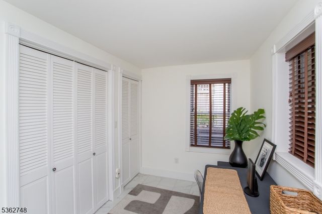 72 N Franklin St, Lambertville City, NJ 08530