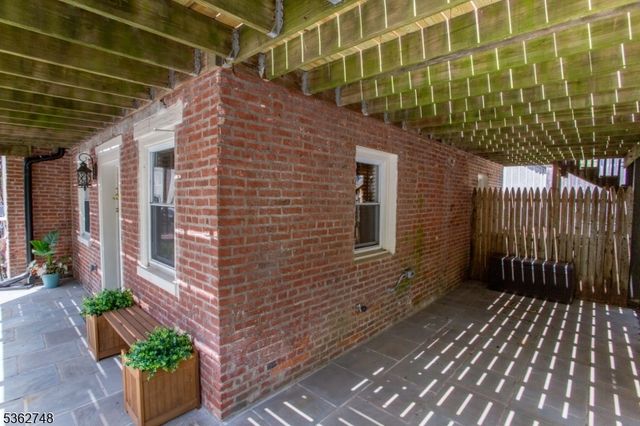 72 N Franklin St, Lambertville City, NJ 08530