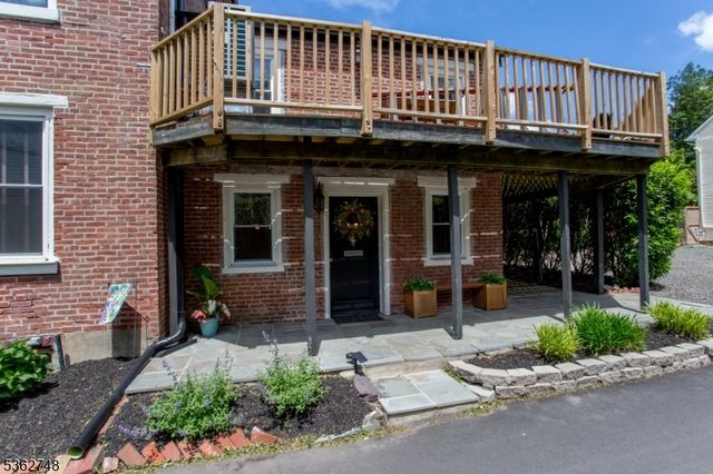 72 N Franklin St, Lambertville City, NJ 08530
